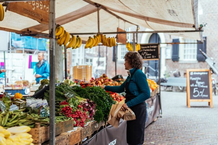 Amsterdam: Private Food Tour with a Local - What the private format changes