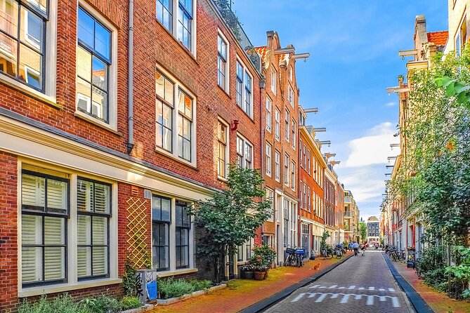 Amsterdam Private Historical Walking Tour - Why this private walk works well on a first day