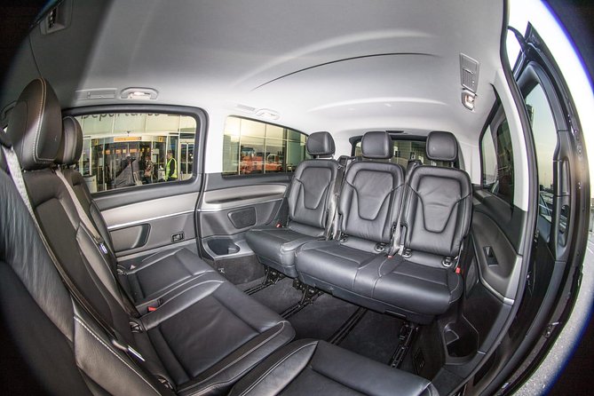 Amsterdam Private Local Transfer - Cruise port to hotel or train station
