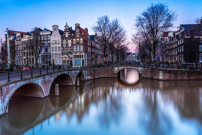 Amsterdam Private Local Transfer - Waiting time, communication, and the human side