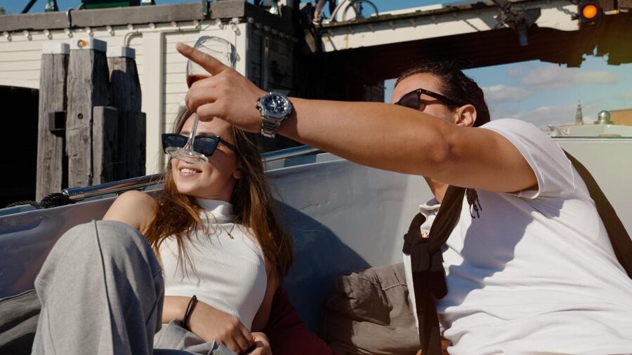 Amsterdam: Private Luxury Cruise with BBQ and Drinks - Is the $701 group price good value?
