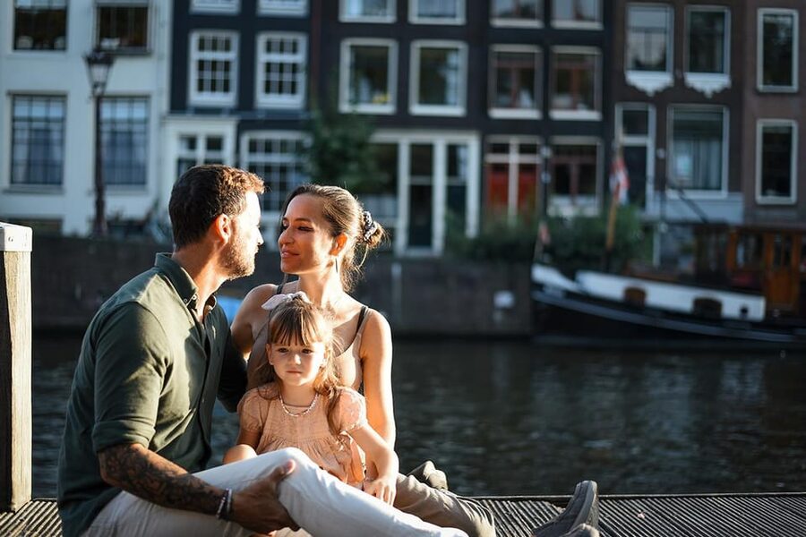 Amsterdam: Private Photoshoot in iconic locations - Key points to know before you book