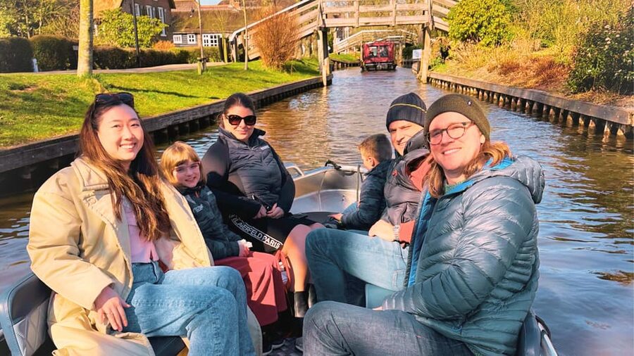 Amsterdam: Private Tour Giethoorn, Zaanse Schans Local Guide - Who should book this day trip?
