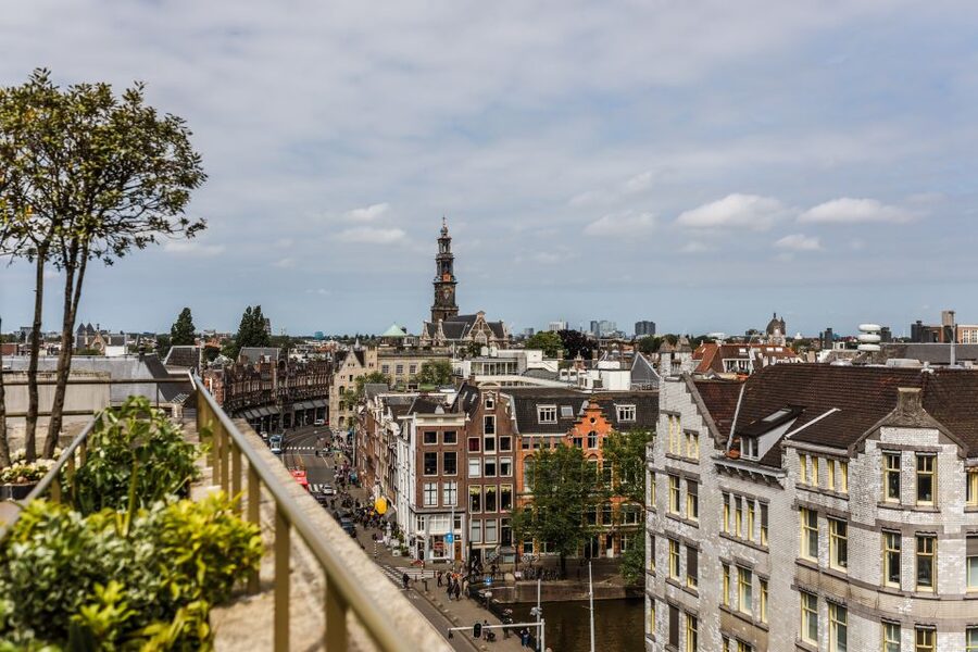 Amsterdam: Private Walking Tour of Jordaan & De 9 Straatjes - Who should book this experience