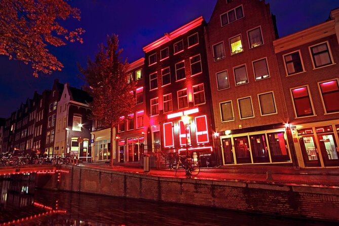 Amsterdam Red Light District Pub Crawl - Key points to know before you go