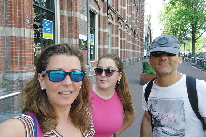 Amsterdam Red Light District Treasure: Self-Guided Tour & Quest - How difficult are the puzzles?