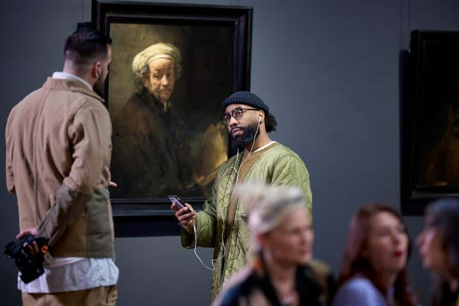 Amsterdam: Rijksmuseum Entry Ticket - Crowds, comfort, and the self-guided format