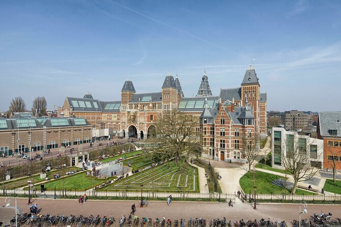 Amsterdam Rijksmuseum Reserved Access Tickets - The Night Watch deserves more than a quick photograph