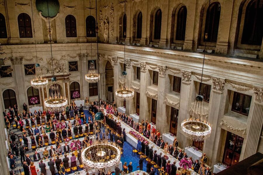 Amsterdam: Royal Palace Entry Ticket and Audio Guide - Golden Age paintings and sculpture
