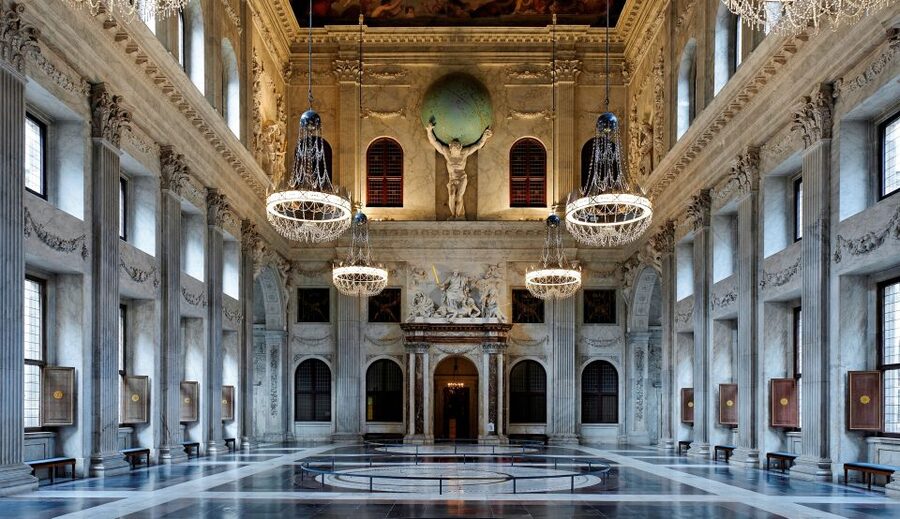 Amsterdam: Royal Palace Entry Ticket and Audio Guide - Louis Napoleon’s furniture, clocks, and chandeliers