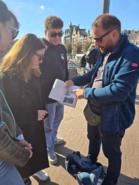 Amsterdam’s Hidden Facts: 750 Years of Secrets ⭐ - Antonis, the Small Group, and the Feel of the Walk