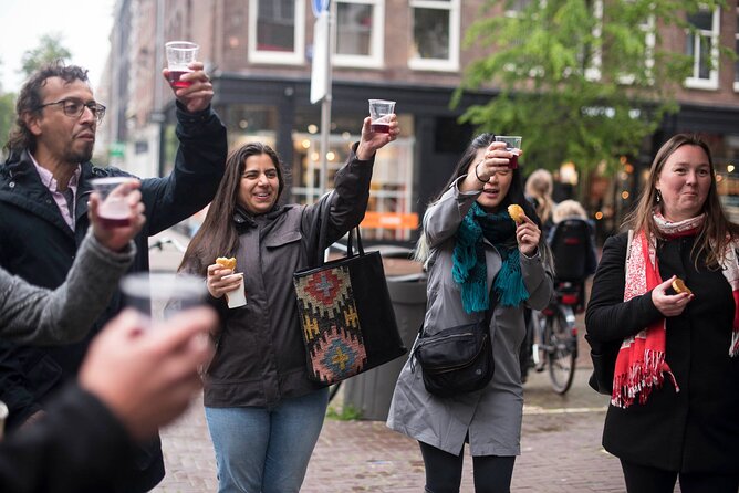 Amsterdam's Market Street Food Tour with Streat Bites - Why the guide makes the difference