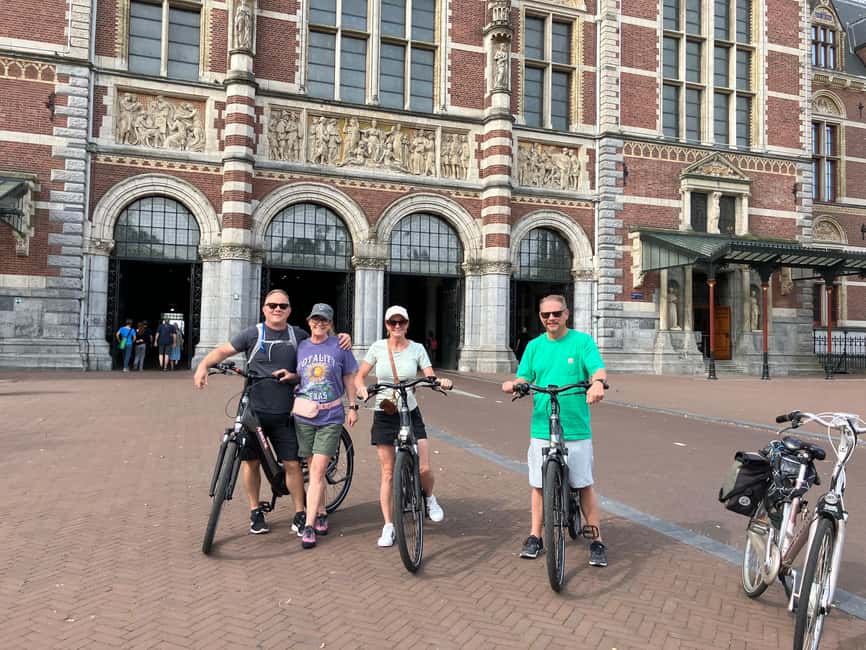Amsterdam: Scenic City Highlights by E-Bike - Marineterrein and the first canal views