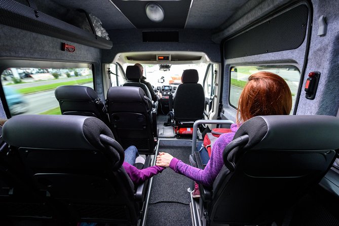 Amsterdam Schiphol Airport (AMS) Round Trip transfer to Amsterdam City - Punctual drivers and clean cars