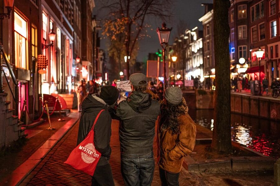 Amsterdam: Self-guided Red Light District Pub Crawl Mystery - Who will enjoy this Amsterdam mystery most