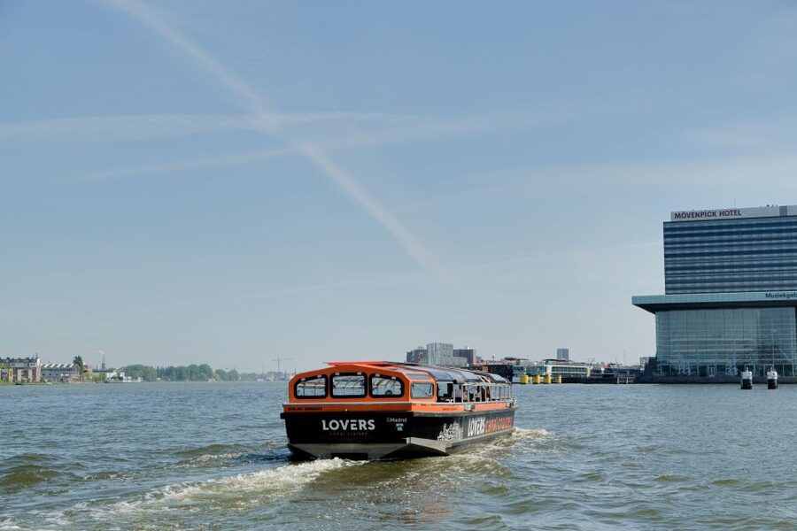 Amsterdam: Semi-Open Canal Boat Cruise - Booking details that can save you time