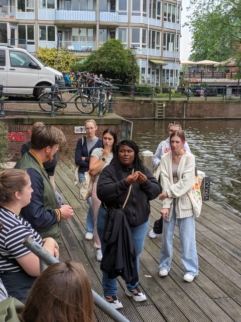 Amsterdam: small group tour: History, humor & hidden gems - Spui Square and the quiet Begijnhof