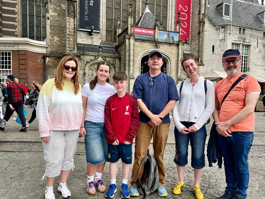 Amsterdam: Small Group Walking Tour with Fun Guide - The halfway refreshment stop