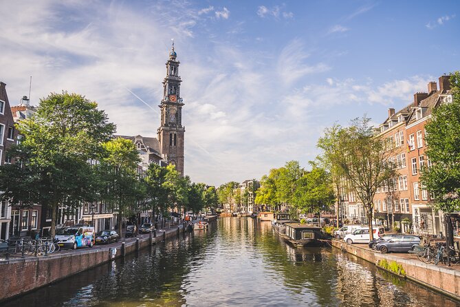 Amsterdam Small-Group Walking Tour with Typical Dutch Pancake - Dutch Pancake Masters turns the finish into lunch