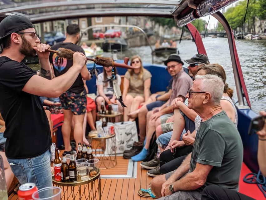 Amsterdam: Smoke and Lounge City Boat Cruise - Music, Drinks, and the Social Mood on Board