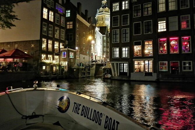 Amsterdam The Bulldog Boat Smoke Friendly Cruise + 2 drinks - Why this smoke-friendly canal ride feels different