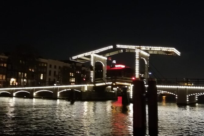 Amsterdam The Bulldog Boat Smoke Friendly Cruise + 2 drinks - One hour through Amsterdam’s UNESCO canals