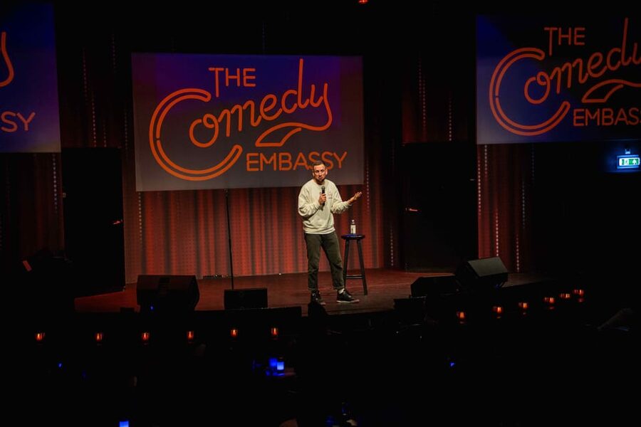 Amsterdam: The Comedy Embassy Stand-Up Show - Who should book this Amsterdam show