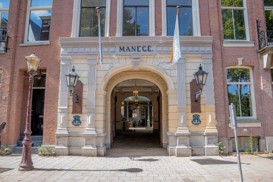 Amsterdam: The 'Hollandsche Manege' Stables Entry Ticket - Who will enjoy this experience most?