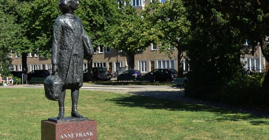 Amsterdam: The Life of Anne Frank Walking Tour - Starting where Anne Frank lived on Merwedeplein