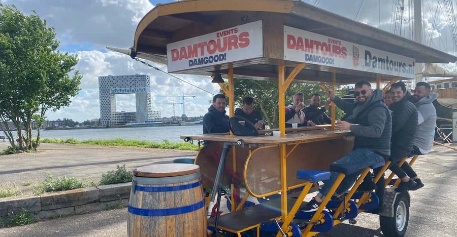 Amsterdam: The Original BUBBLES & BIKE Private Prosecco Tour - Through Amsterdam’s less crowded side