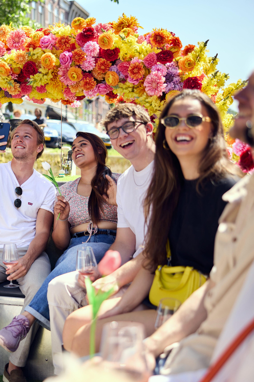 Amsterdam: The Original Flower Boat with Local Guide and Bar - The Herengracht takes up the heart of the ride