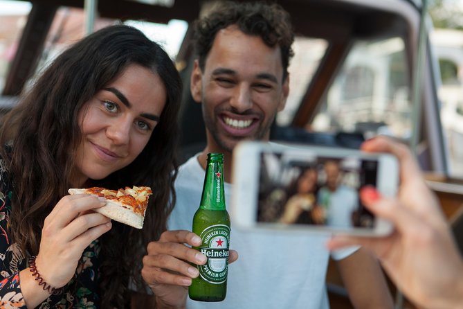 Amsterdam The Original Pizza Cruise with Unlimited Drinks - From Damrak to Centraal Station