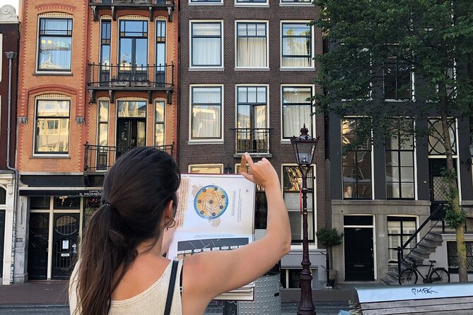 Amsterdam Treasure Hunt: The Mystery of a Secret Sender - Stop three: Westerkerk keeps the story moving