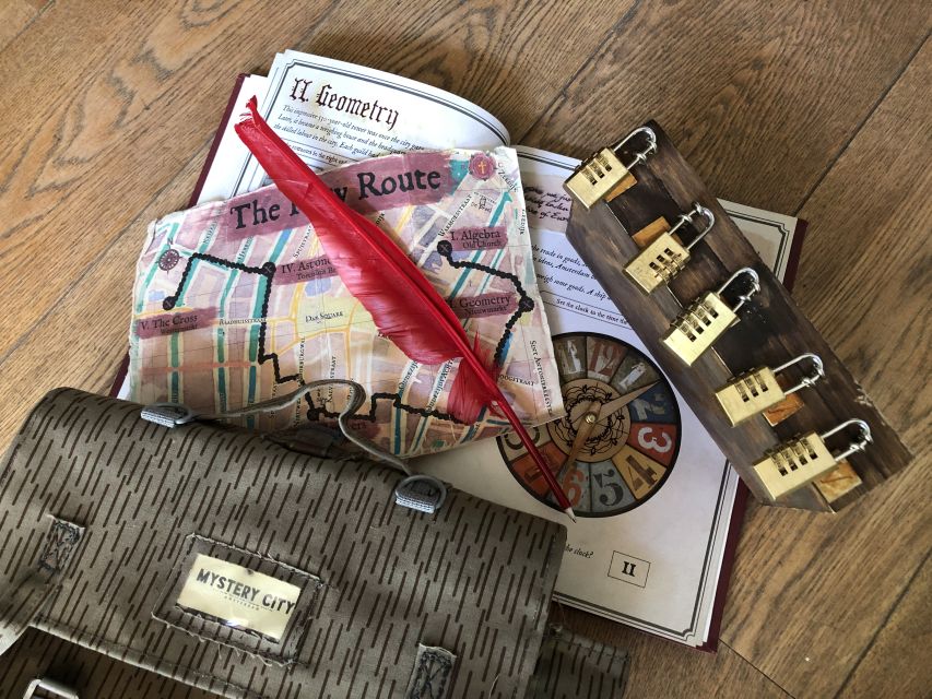 Amsterdam: Treasure Hunt Walking Tour "A Secret Sender" - Why the self-guided format works