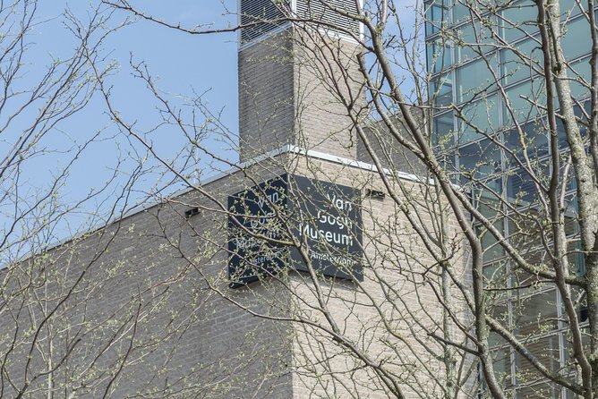 Amsterdam Van Gogh Museum Private Tour for Kids & Families - Turning Van Gogh into a family adventure