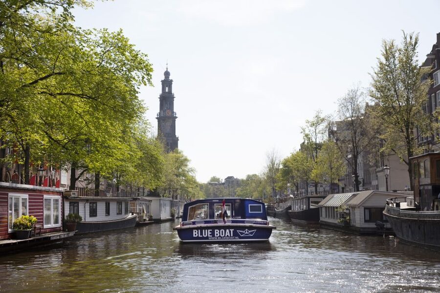 Amsterdam: Van Gogh Museum Ticket and City Canal Cruise - Timing the day without rushing