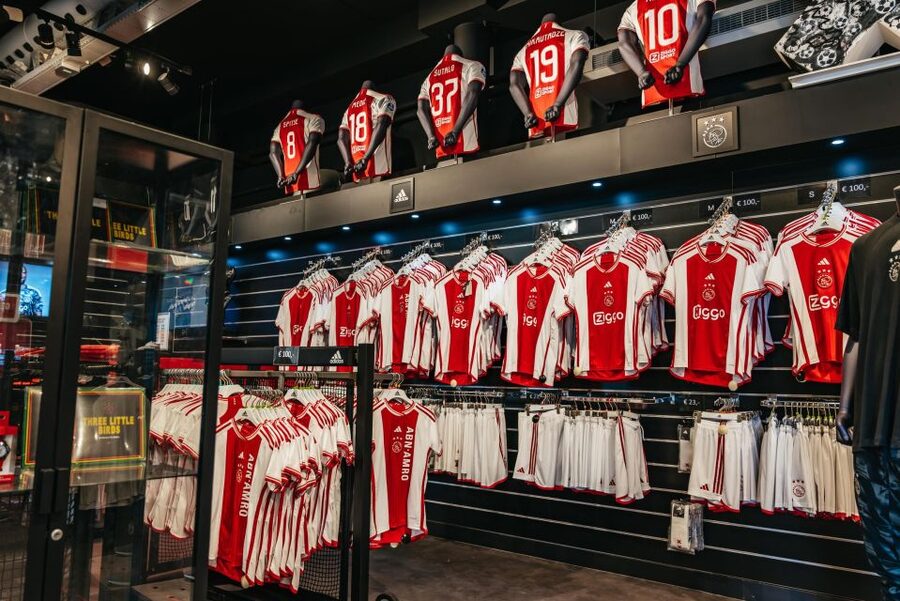 Amsterdam: VIP Johan Cruijff ArenA Tour with Drink and Scarf - What you cannot bring, and what to plan
