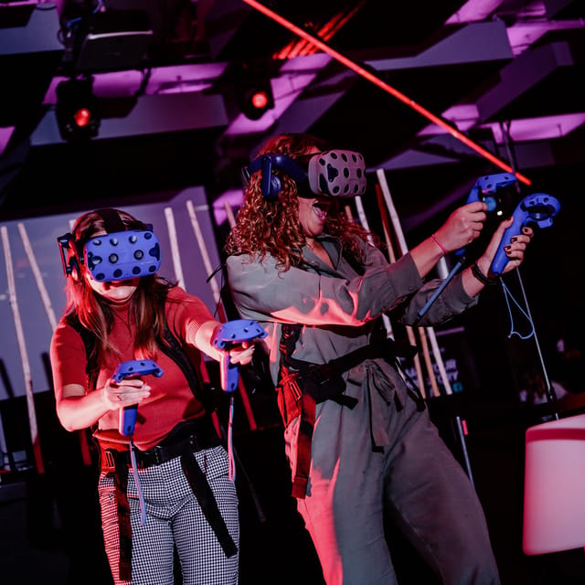 Amsterdam: VR Game Park Free-Roaming Experience - Practical advice for a smoother visit