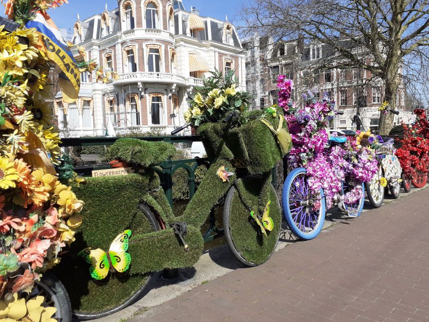 Amsterdam Walking Tour and Canal Cruise - A street market for local color