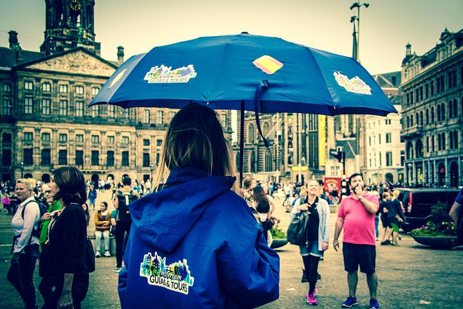Amsterdam Walking Tour and Cruise with Drinks and Cheese Tasting - The one-hour open-boat canal cruise