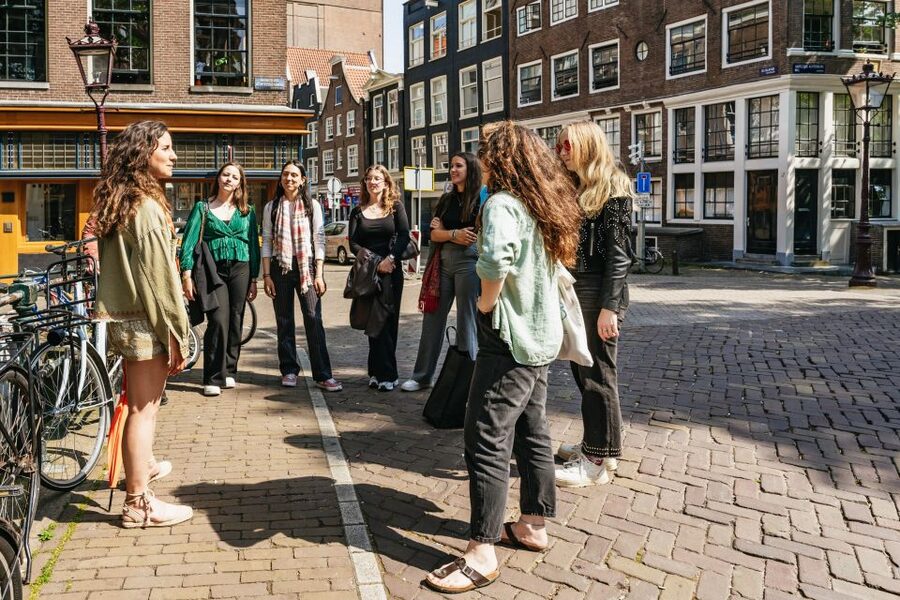 Amsterdam: Walking Tour, Jewish Museum & Synagogue Tickets - Practical advice for a better day