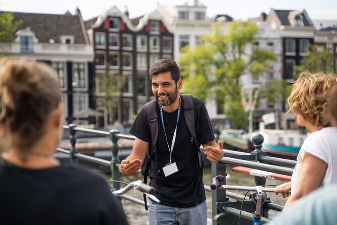 Amsterdam Walking Tour with Cheese Tasting - From muddy village to trading capital
