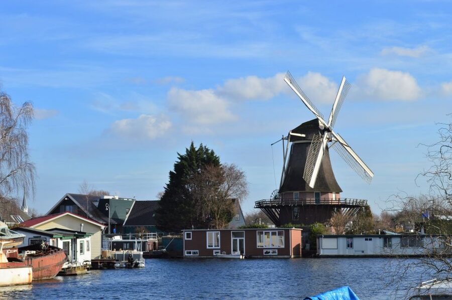 Amsterdam: Windmill Guided Tour - Starting at the souvenir shop entrance
