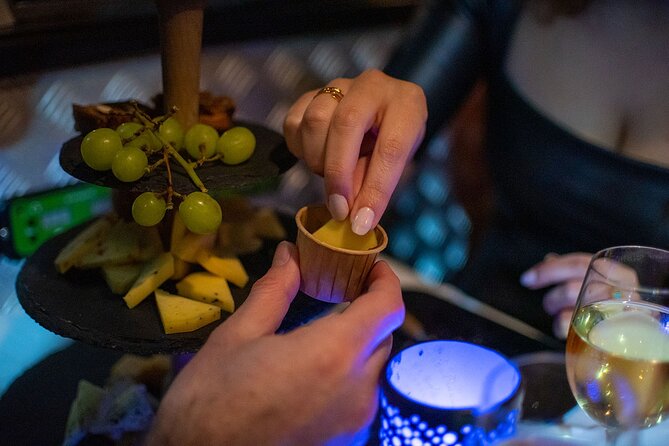 Amsterdam Wine and Cheese Guided Evening Cruise - What you can see after sunset