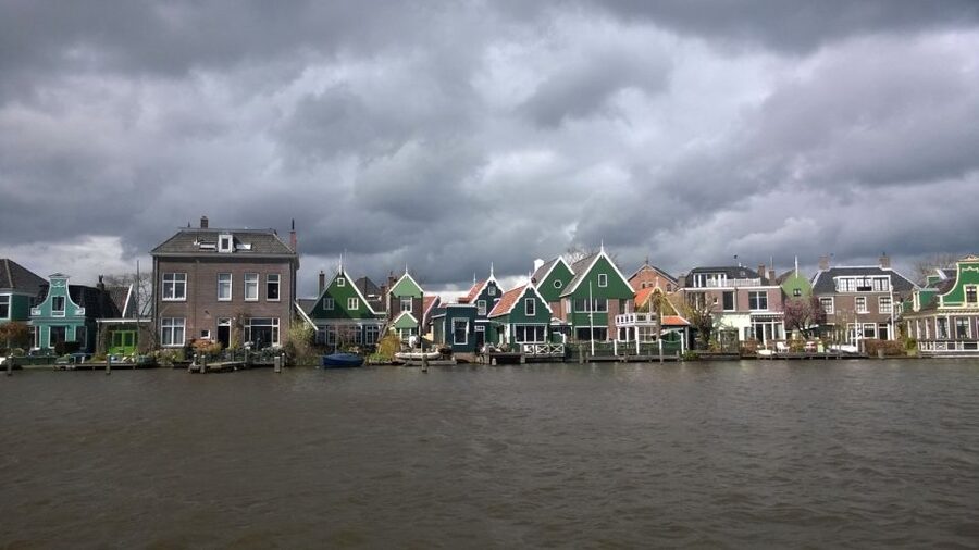 Amsterdam: Zaanse Schans 3-Hour Small Group Tour - Meeting at LOT61 beside Amsterdam Centraal