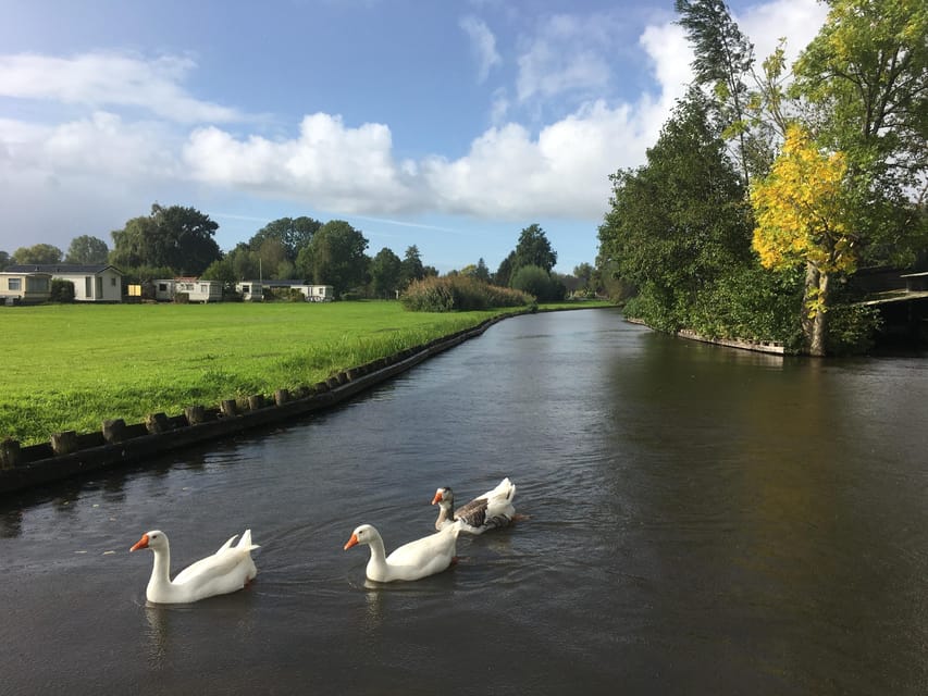 Amsterdam: Zaanse Schans and Giethoorn Day Trip with Cruise - The long ride to Giethoorn