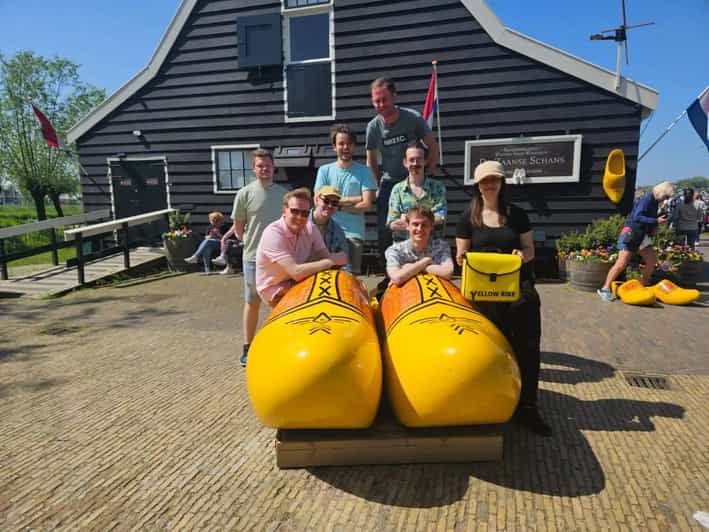 Amsterdam: Zaanse Schans E-Bike Tour with Windmills & Cheese - What the guide can add to the day
