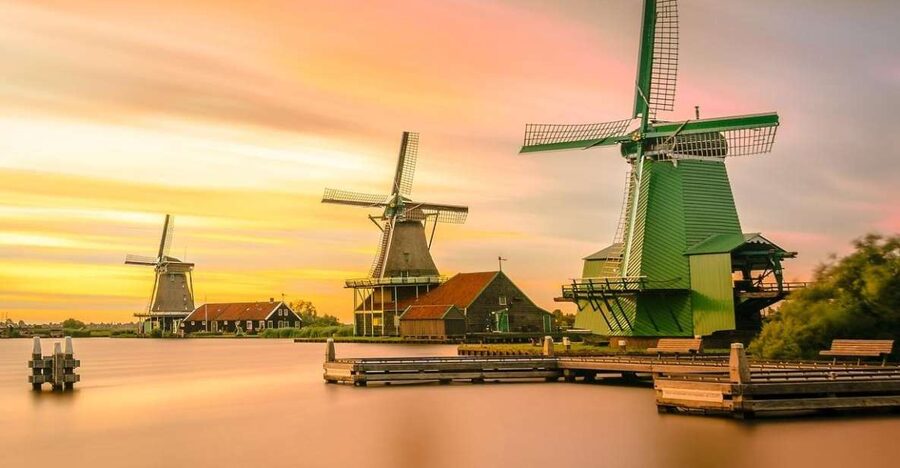 Amsterdam: Zaanse Schans, Windmills & Giethoorn Private Trip - Who will get the most from this private trip