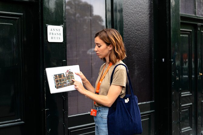 Anne Frank's Story - Guided Walking Tour through Amsterdam - The Auschwitz Monument and a quiet moment
