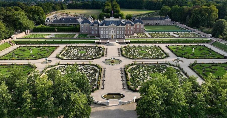 Apeldoorn: Het Loo Palace Entry Ticket - Inside the royal rooms